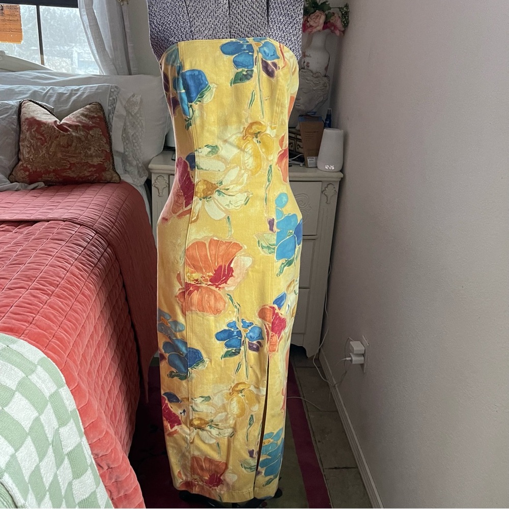 Vintage Finley straplesss floral dress